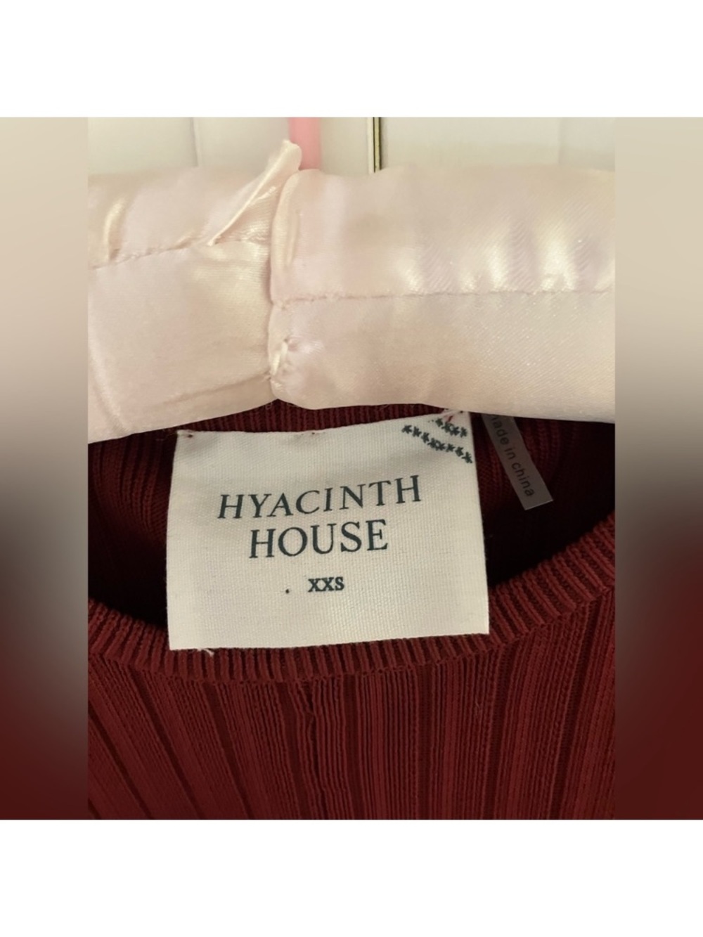 Hyacinth House Murphy Ribbed Midi Dress - Picture 3 of 10